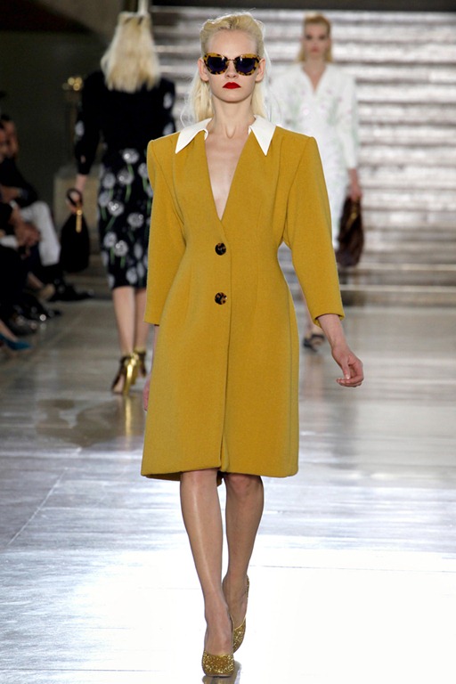 Wearable Trends: Miu Miu Ready-To-Wear Fall 2011, Paris Fashion Week